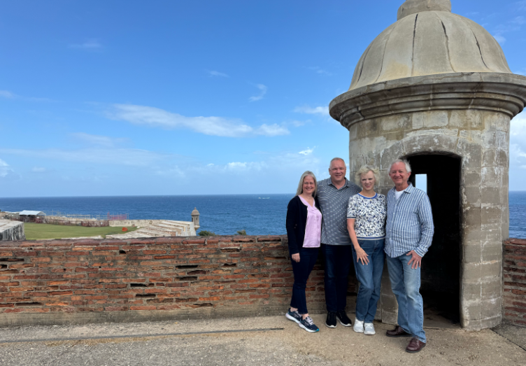Family.Lynn, Keith, Carol, Doug